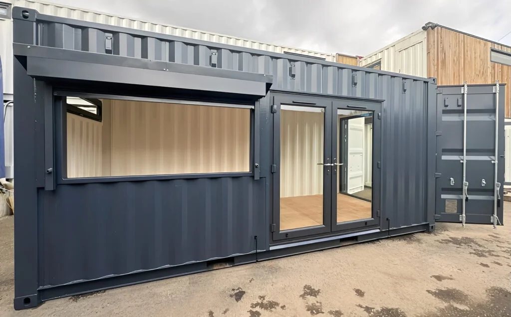20ft x 8ft Custom Shipping Container Conversion – Portable Building - Image 10