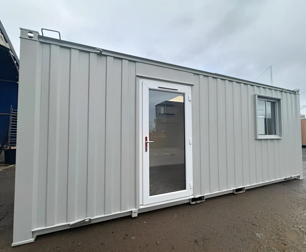 21ft x 8ft Custom Office Cabin – Refurbished Portable Building with A/C & Glazed Door - Image 3