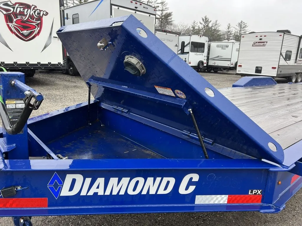 2022 Diamond C 7×24 20K Low Profile Equipment Trailer w/Max Ramps - Image 7
